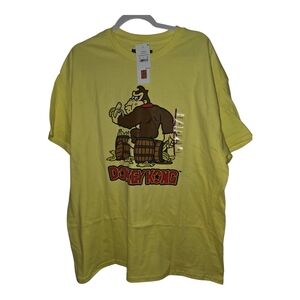Donkey Kong Nintendo T-Shirt Size XL Short Sleeve Graphic Light Yellow